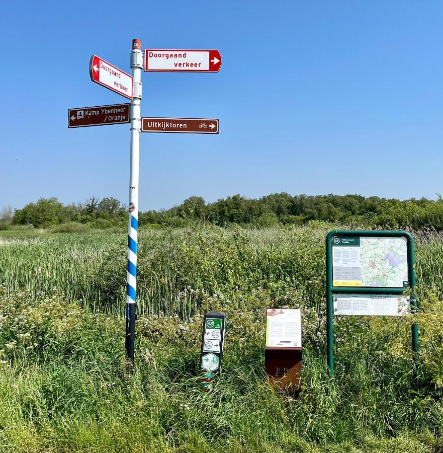 Landzicht Natuur Rust En Ruimte Остервольде Экстерьер фото